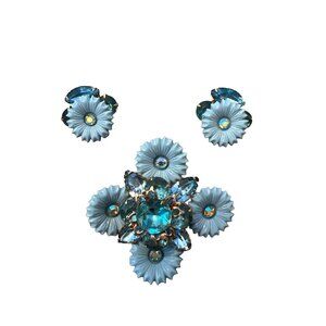 VTG Mid Century Blue Plastic Flowers & Blue Rhinestones Brooch & ClipOn Earrings